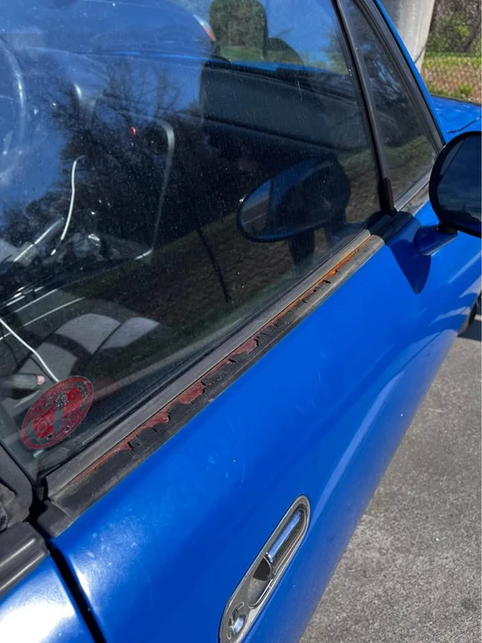 1990 Mazda NA MX-5 Miata - Image 6 of 6