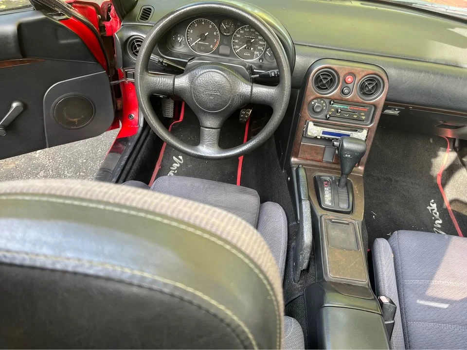 1990 Mazda NA MX-5 Miata - Image 8 of 9