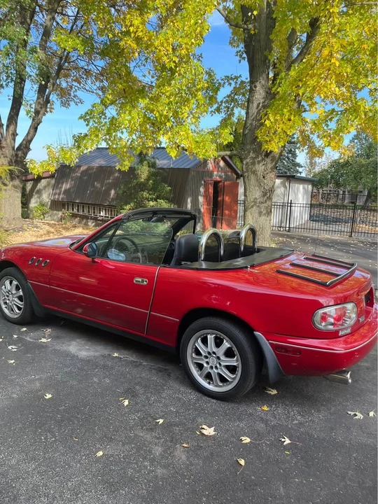 1990 Mazda NA MX-5 Miata - Image 4 of 9