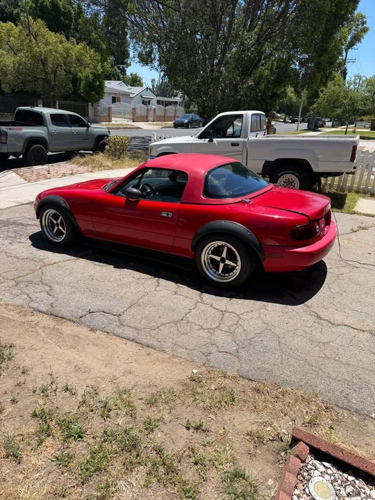 1990 Mazda NA MX-5 Miata - Image 2 of 11