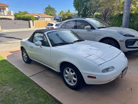 1990 Mazda MX-5 Miata