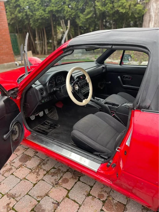 1990 Mazda NA MX-5 Miata - Image 5 of 9