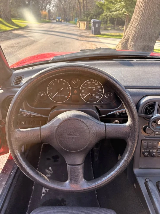1990 Mazda NA MX-5 Miata - Image 15 of 20