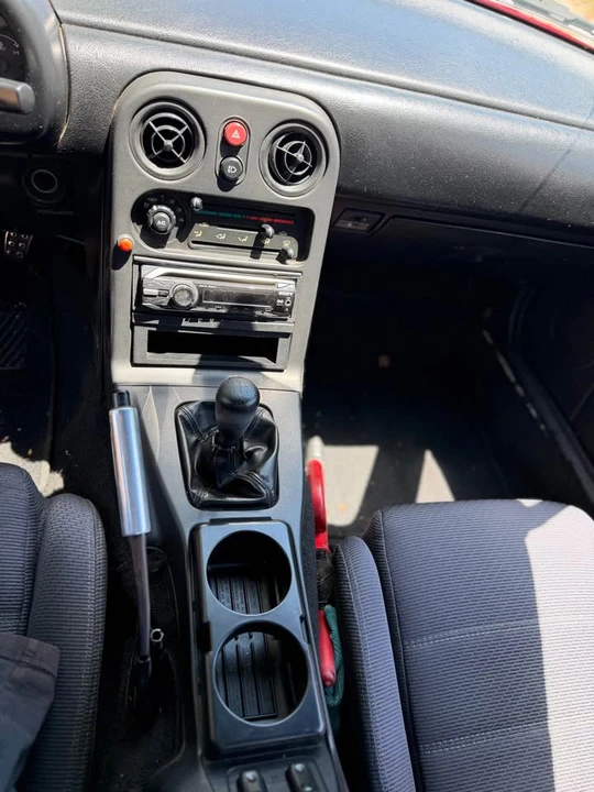 1990 Mazda NA MX-5 Miata - Image 9 of 11