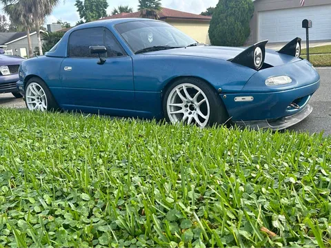 1990 Mazda MX-5 Miata