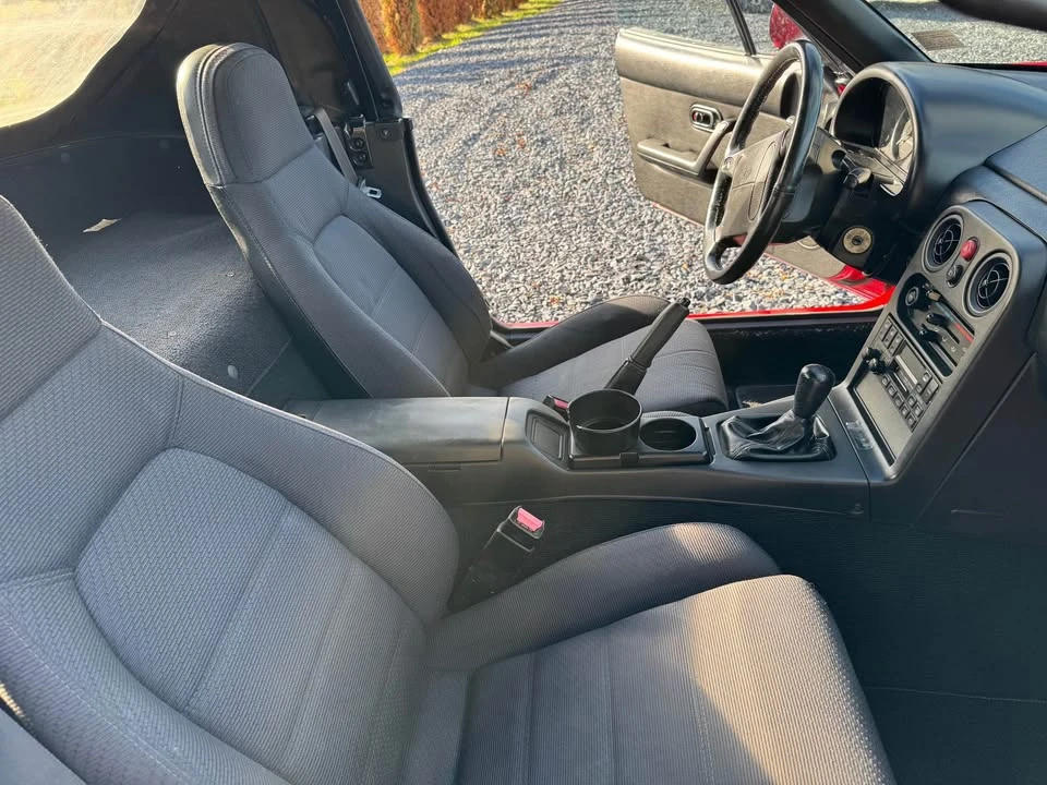 1990 Mazda NA MX-5 Miata - Image 8 of 8