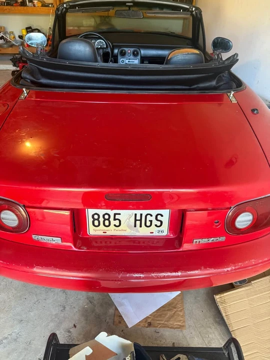 1990 Mazda NA MX-5 Miata - Image 5 of 7