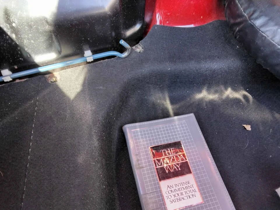 1990 Mazda NA MX-5 Miata - Image 12 of 17