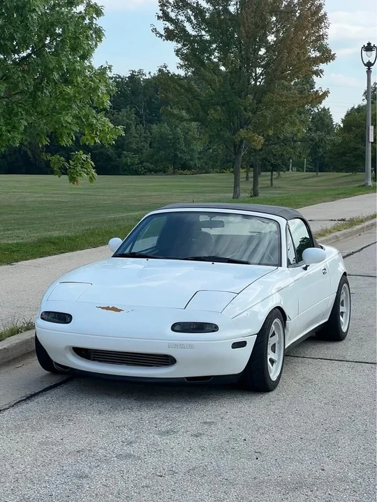 1990 Mazda NA MX-5 Miata - Image 2 of 7