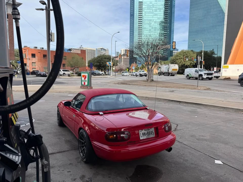 1990 Mazda NA MX-5 Miata - Image 4 of 14