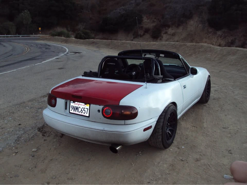 1990 Mazda NA MX-5 Miata - Image 6 of 7