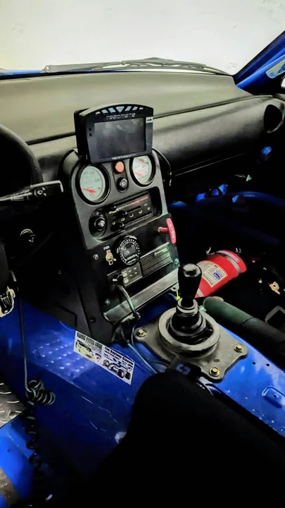 1990 Mazda NA MX-5 Miata - Image 5 of 6