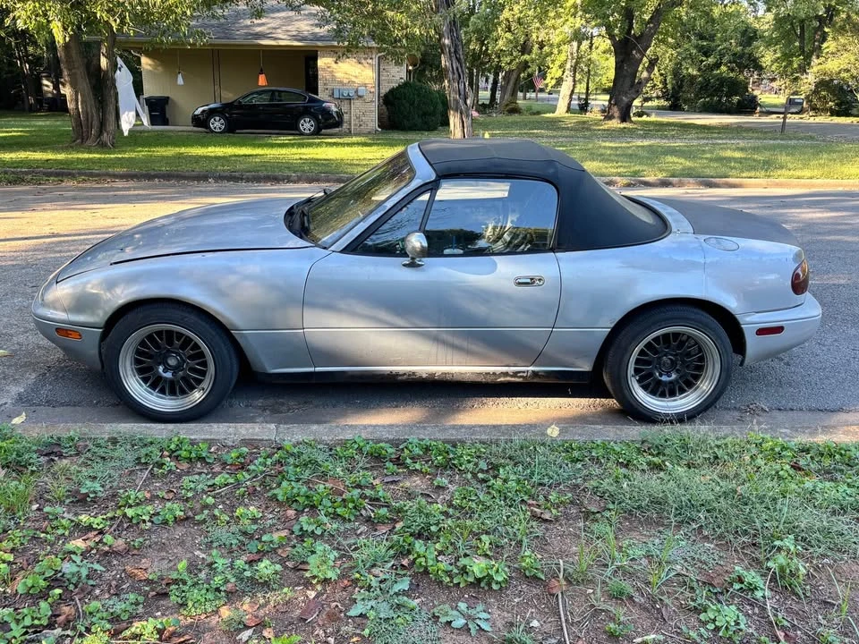 1990 Mazda NA MX-5 Miata - Image 4 of 8