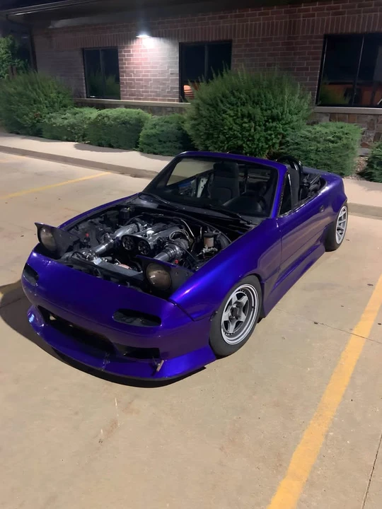1990 Mazda NA MX-5 Miata - Image 5 of 8