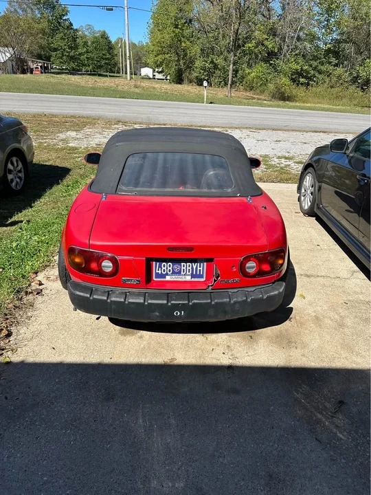1990 Mazda NA MX-5 Miata - Image 4 of 12