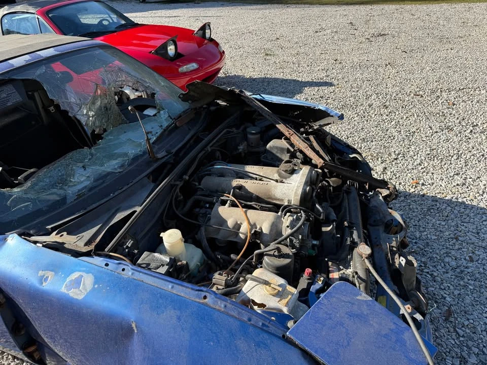 1990 Mazda NA MX-5 Miata - Image 3 of 3