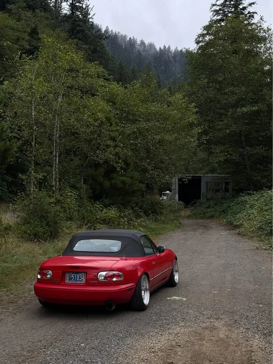 1990 Mazda NA MX-5 Miata - Image 2 of 5
