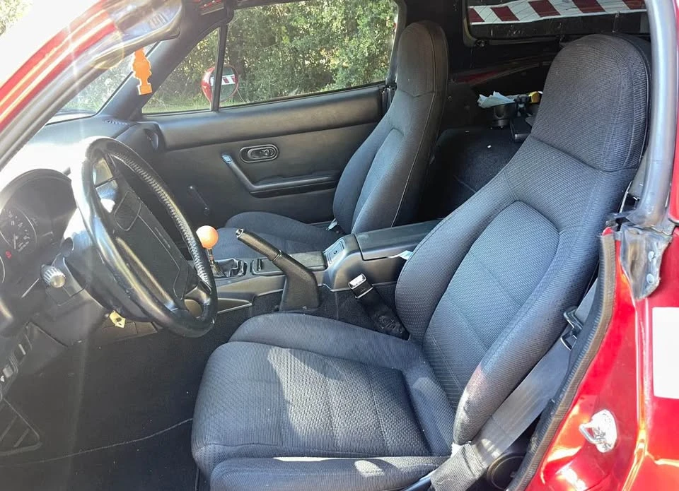 1990 Mazda NA MX-5 Miata - Image 7 of 8