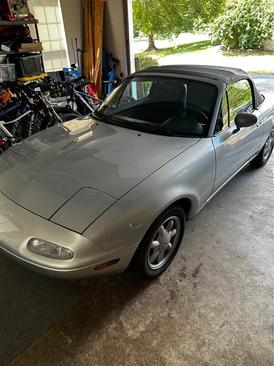 1990 Mazda NA MX-5 Miata - Image 18 of 20