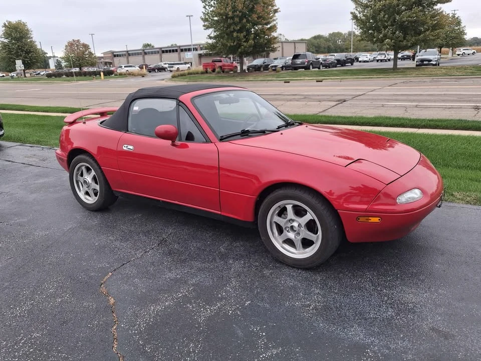 1990 Mazda NA MX-5 Miata - Image 2 of 9