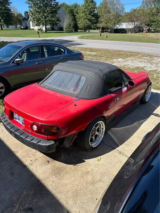 1990 Mazda NA MX-5 Miata - Image 5 of 12