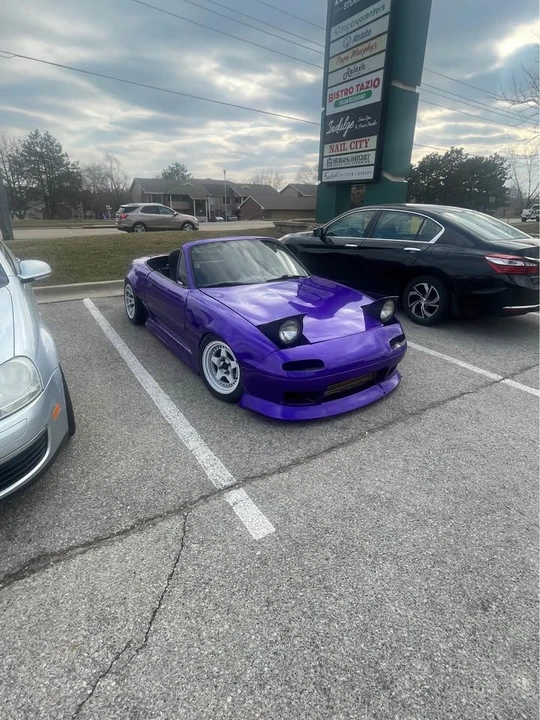 1990 Mazda NA MX-5 Miata - Image 6 of 8