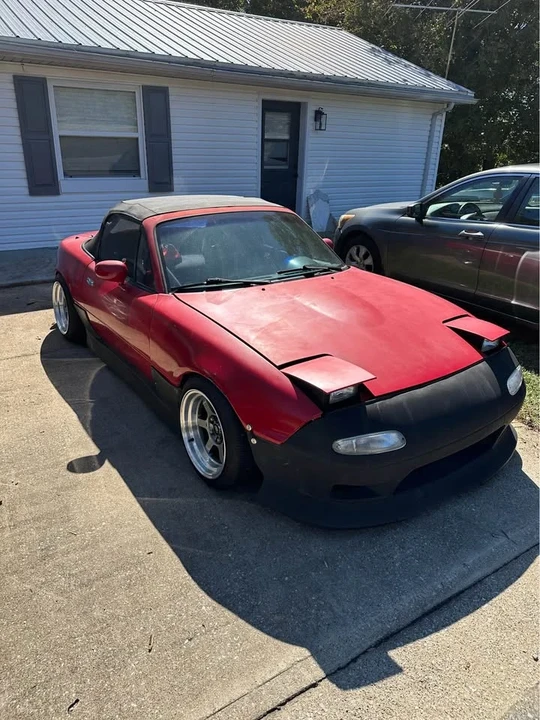1990 Mazda NA MX-5 Miata - Image 6 of 12
