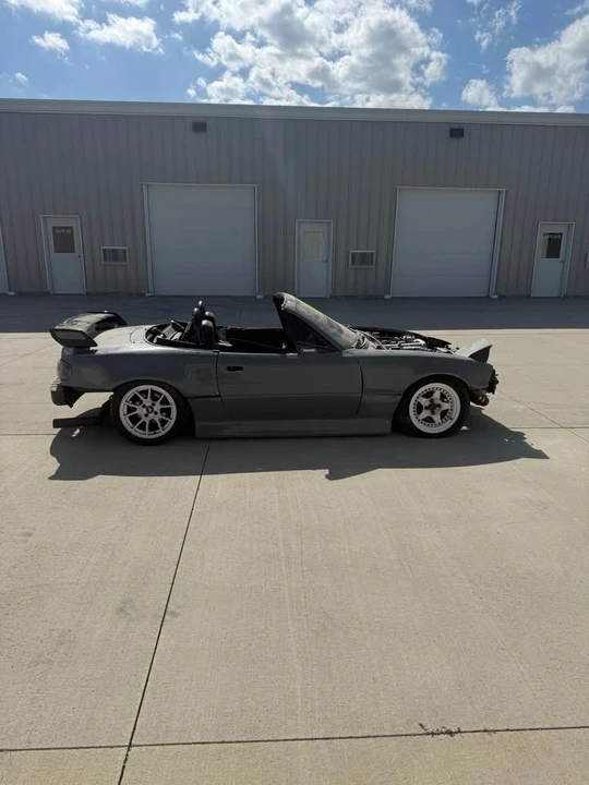 1990 Mazda NA MX-5 Miata - Image 2 of 8