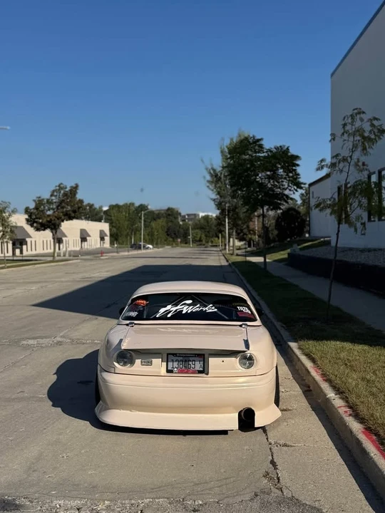 1990 Mazda NA MX-5 Miata - Image 5 of 8