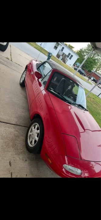 1990 Mazda NA MX-5 Miata - Image 3 of 4