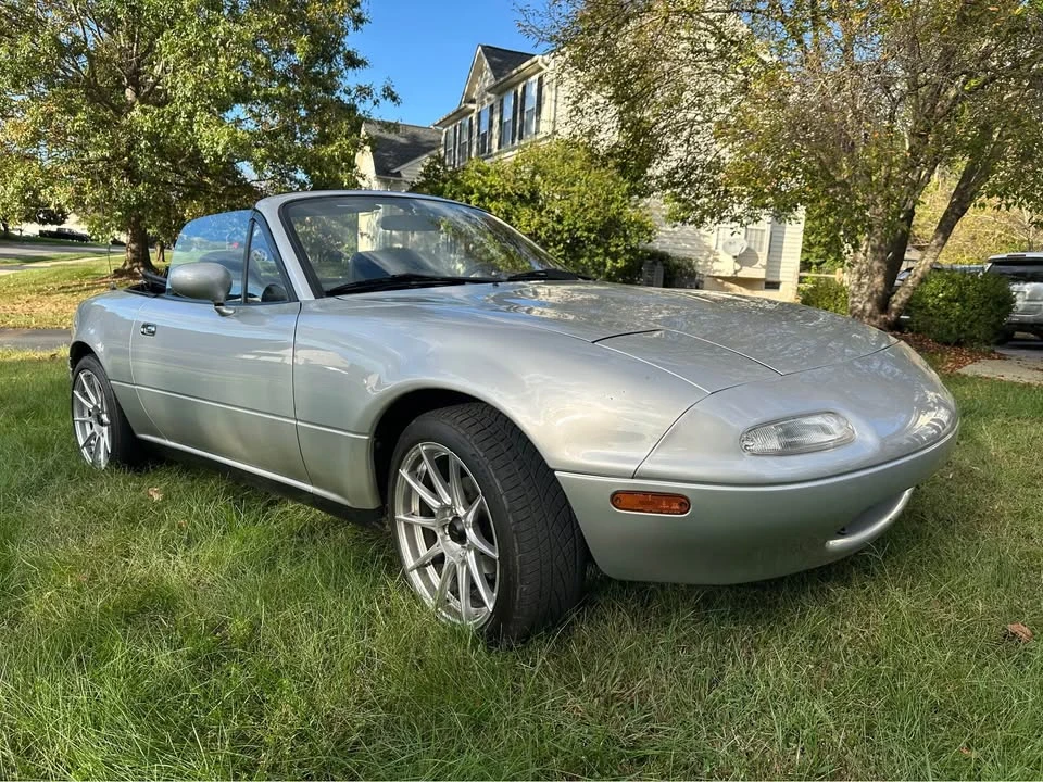 1990 Mazda NA MX-5 Miata - Image 2 of 20