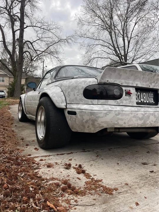 1990 Mazda NA MX-5 Miata - Image 11 of 12