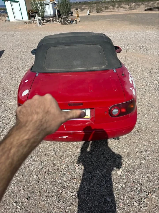 1990 Mazda NA MX-5 Miata - Image 5 of 7