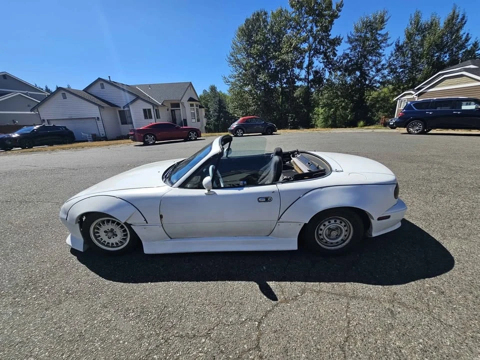 1990 Mazda NA MX-5 Miata - Image 2 of 18