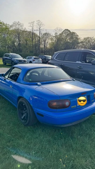 1990 Mazda NA MX-5 Miata - Image 3 of 8