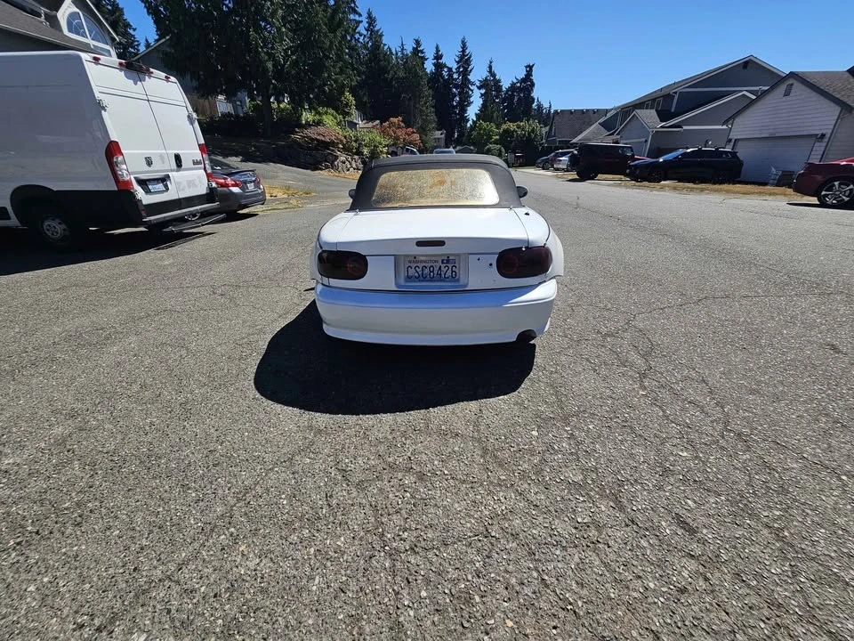 1990 Mazda NA MX-5 Miata - Image 7 of 18