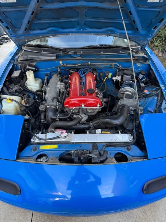 1990 Mazda NA MX-5 Miata - Image 7 of 8