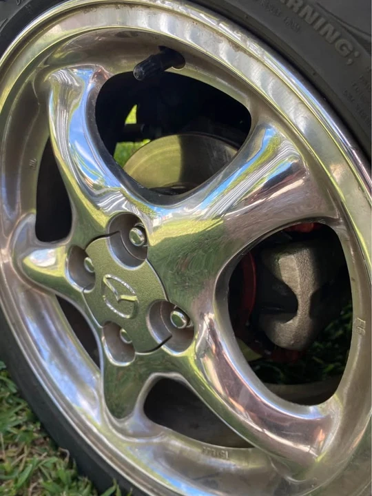 1990 Mazda NA MX-5 Miata - Image 8 of 12