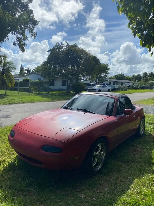 1990 Mazda NA MX-5 Miata - Image 3 of 12