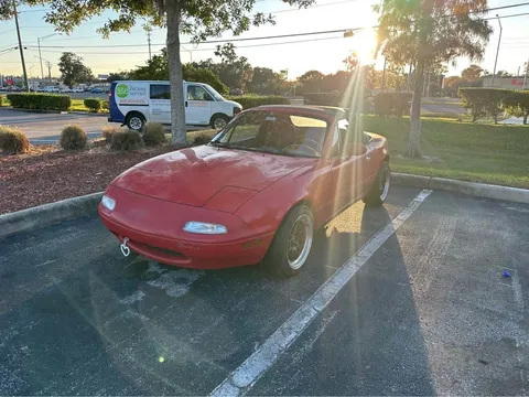 1990 Mazda MX-5 Miata Convertible