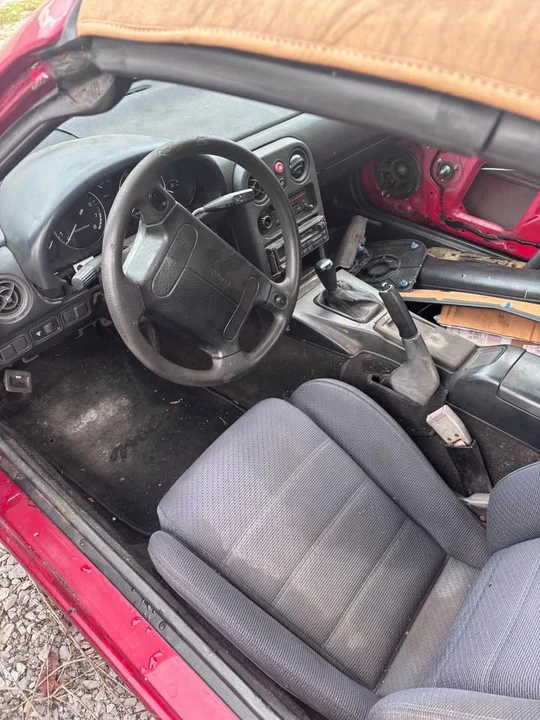 1990 Mazda NA MX-5 Miata - Image 4 of 9