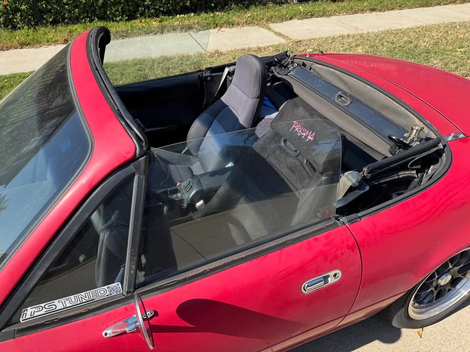 1990 Mazda NA MX-5 Miata - Image 4 of 10