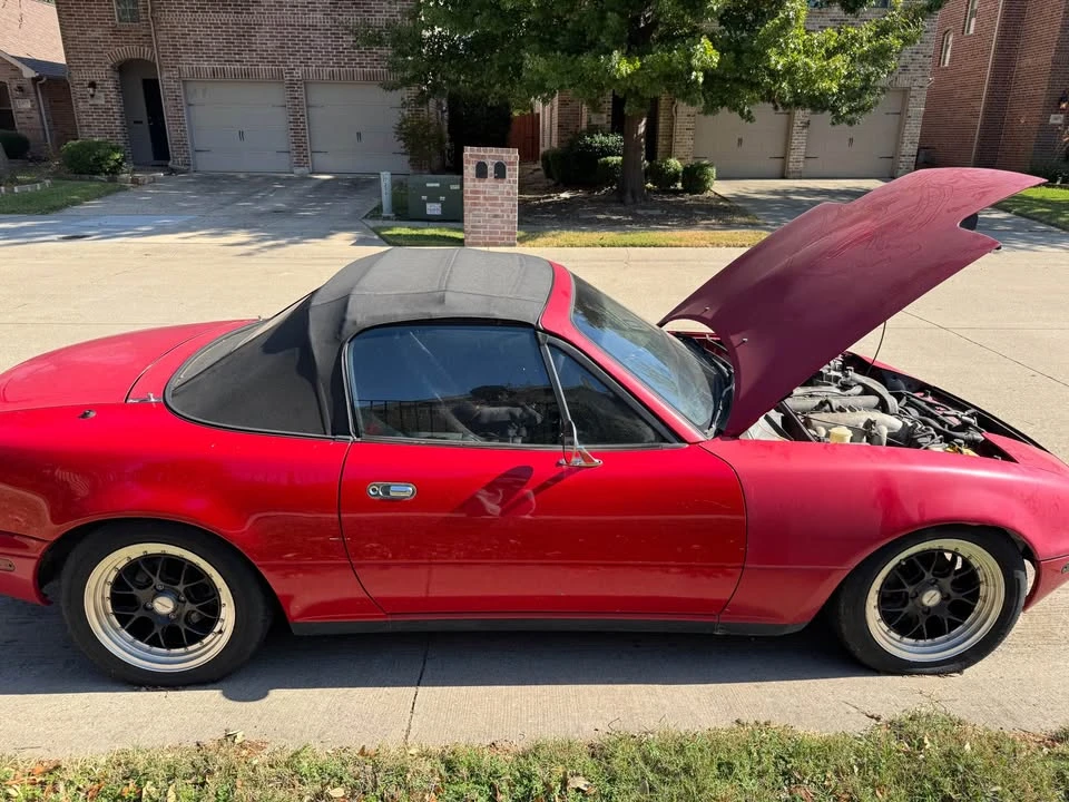 1990 Mazda NA MX-5 Miata - Image 6 of 10