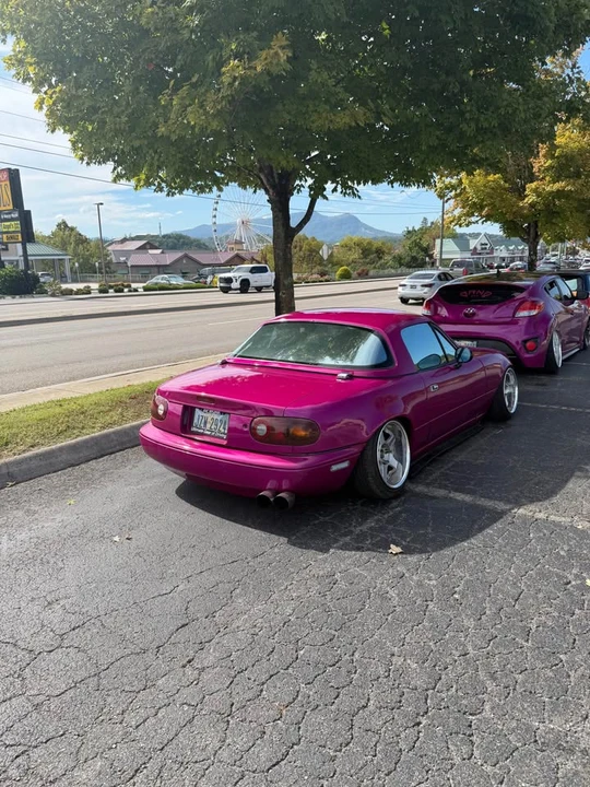 1990 Mazda NA MX-5 Miata - Image 2 of 2