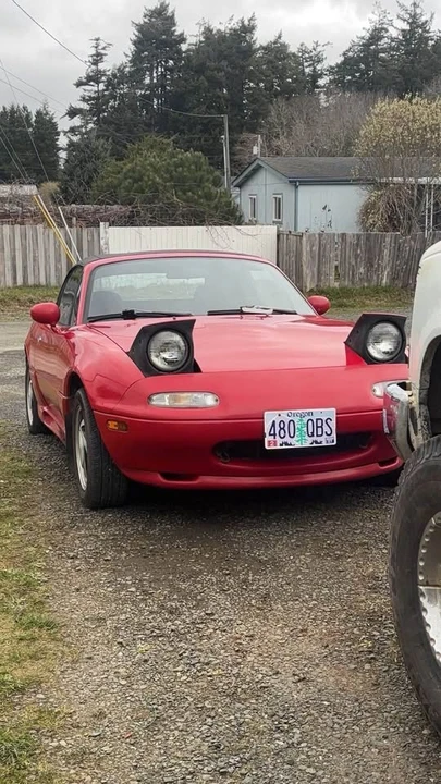 1990 Mazda NA MX-5 Miata - Image 9 of 13