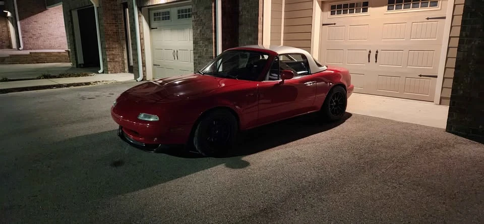 1990 Mazda NA MX-5 Miata - Image 2 of 3