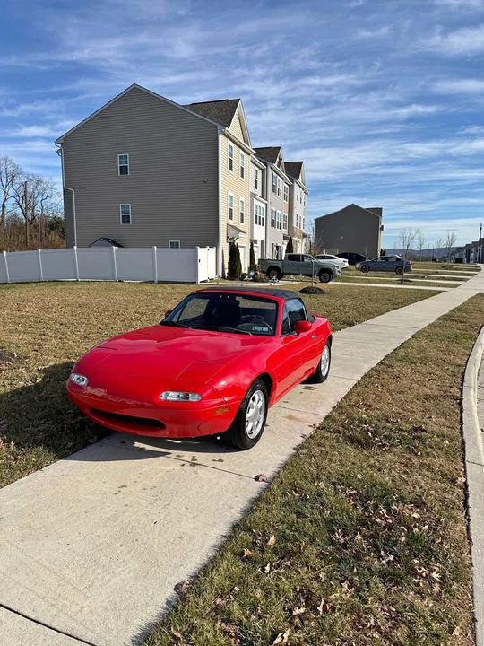 1990 Mazda NA MX-5 Miata - Image 2 of 11