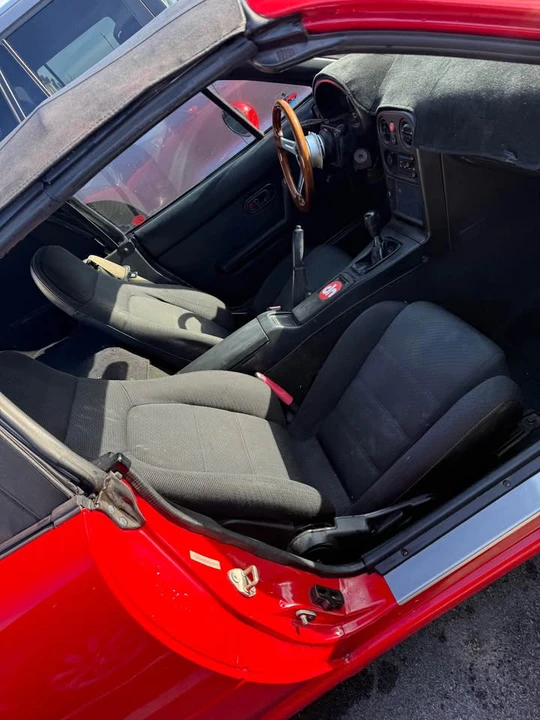1990 Mazda NA MX-5 Miata - Image 10 of 11