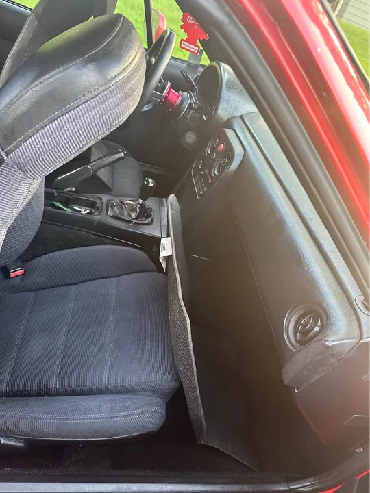 1990 Mazda NA MX-5 Miata - Image 4 of 5