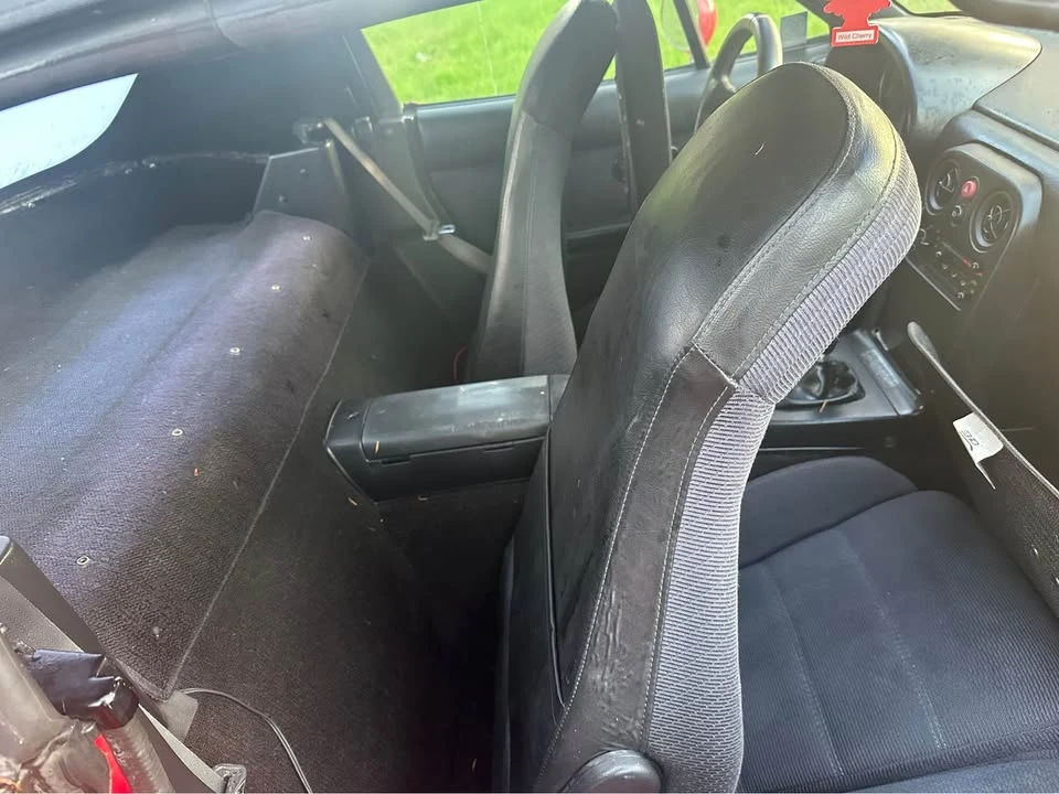 1990 Mazda NA MX-5 Miata - Image 5 of 5